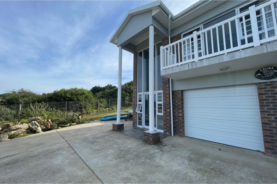2 Bedroom Property for Sale in Gqunube Green Ecovillage Eastern Cape